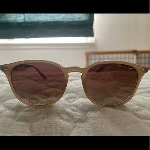 Ray-Ban sunglasses in fair used condition!